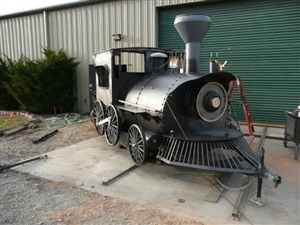 Metal Train Engine BBQ Griller
